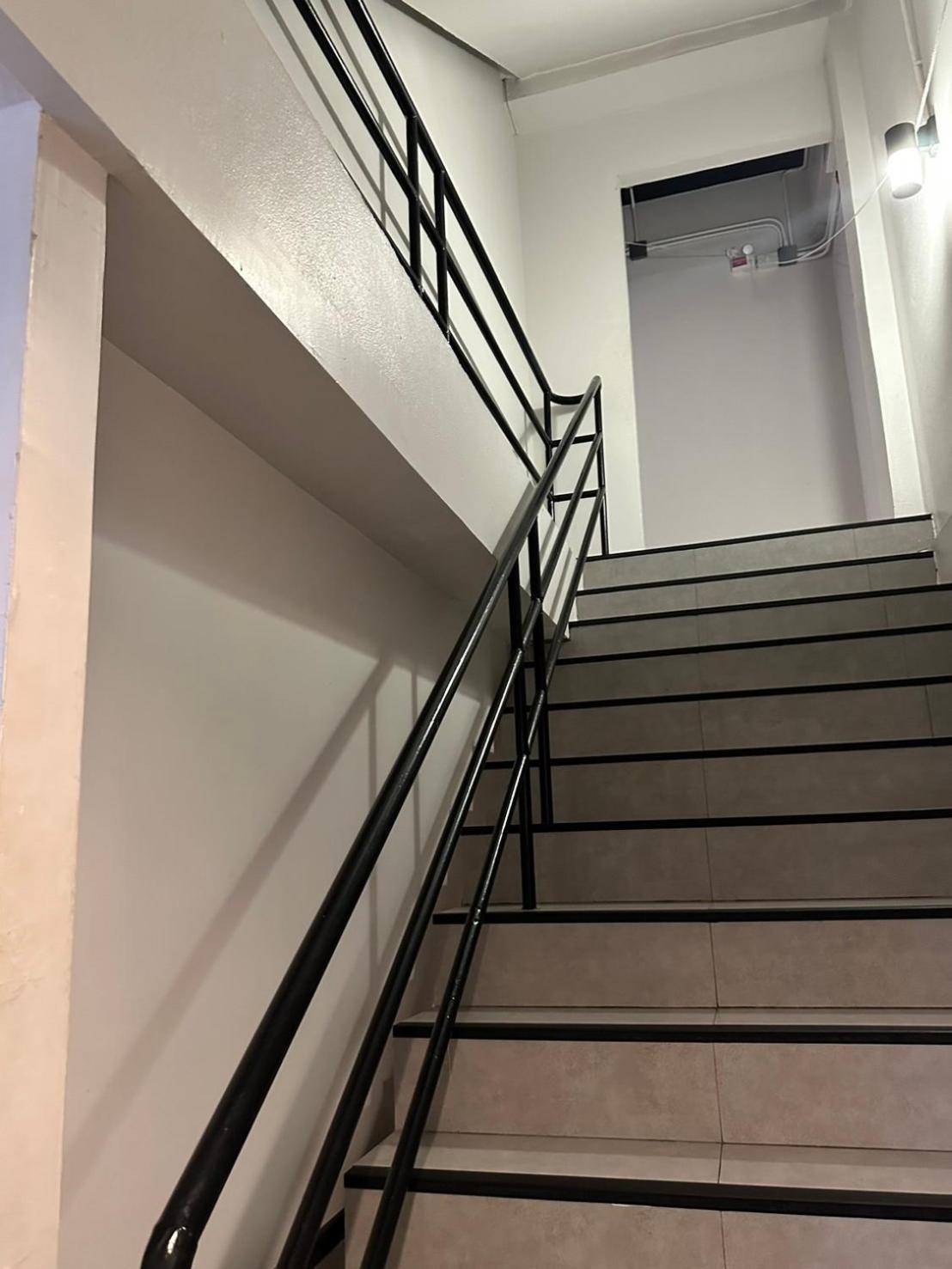 New Warm Light Hostel Чиангмай Екстериор снимка